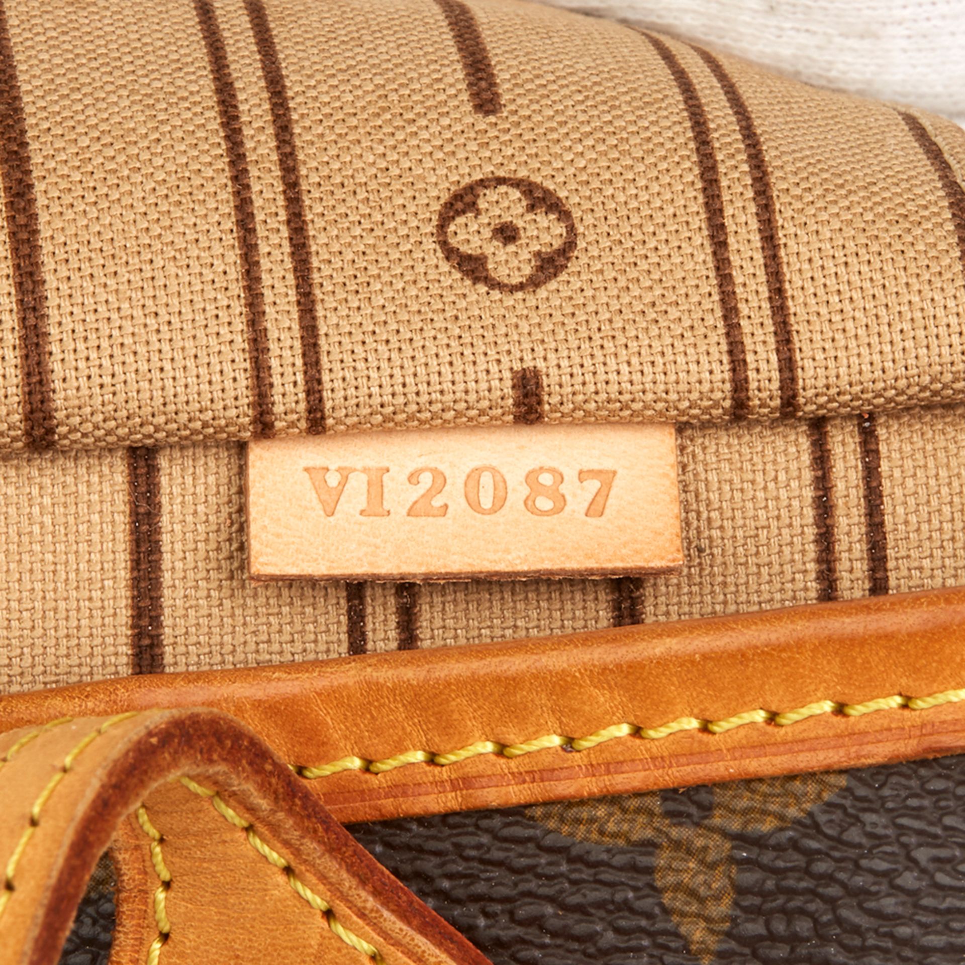 Louis Vuitton X Year Zero London Hand-Painted  ‘Hey Good Lookin’ Brown Monogram Coated Canvas Never - Image 4 of 11