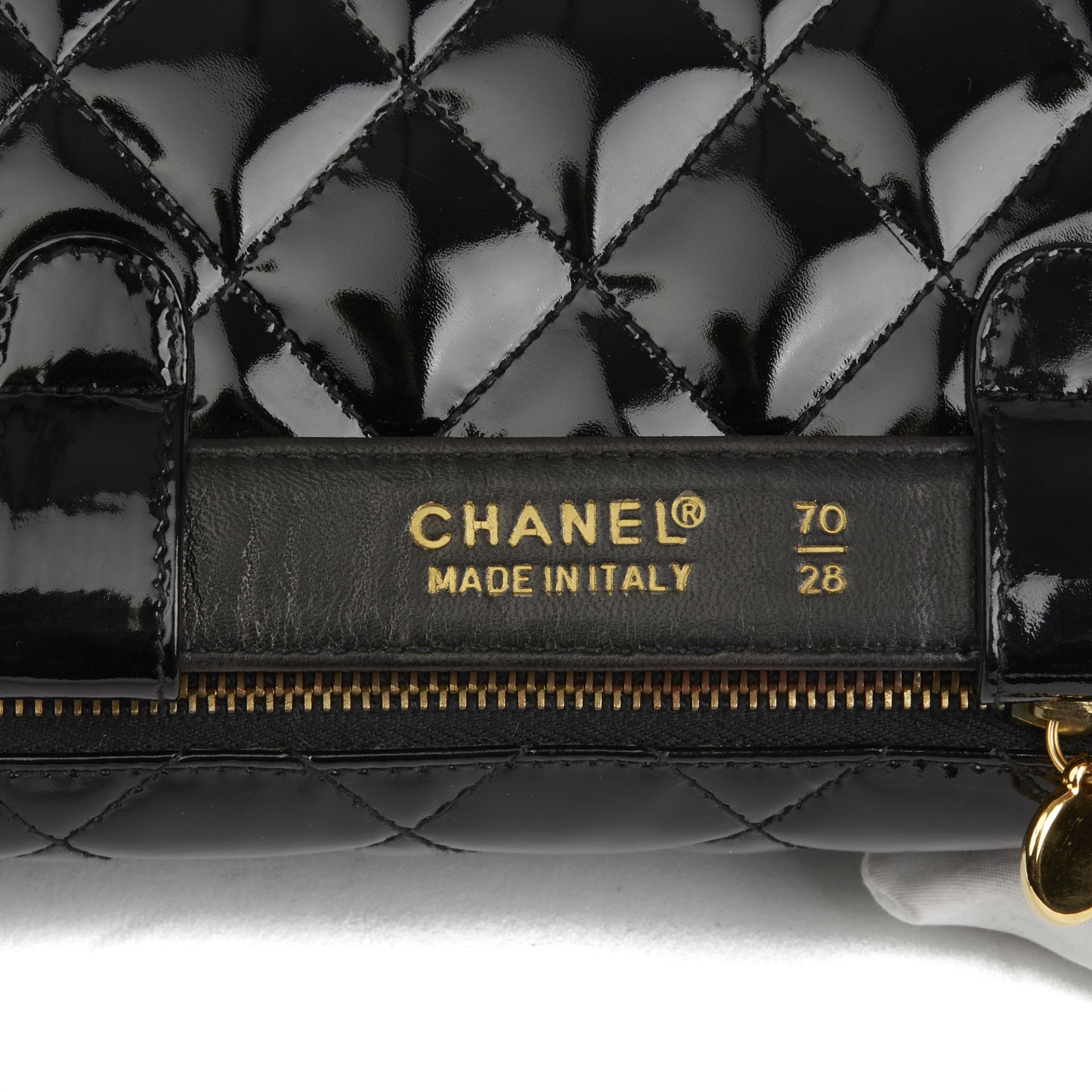 Chanel Black Quilted Patent Leather Vintage Timeless Belt Bag - Image 5 of 12