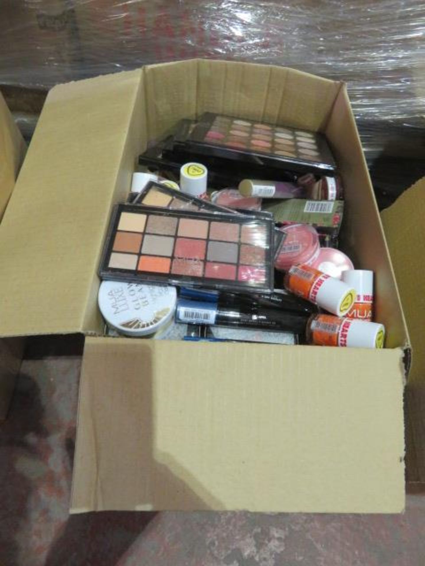 Circa. 200 items of various new make up acadamy make up to include: glow beam highlighting powd... - Image 2 of 2