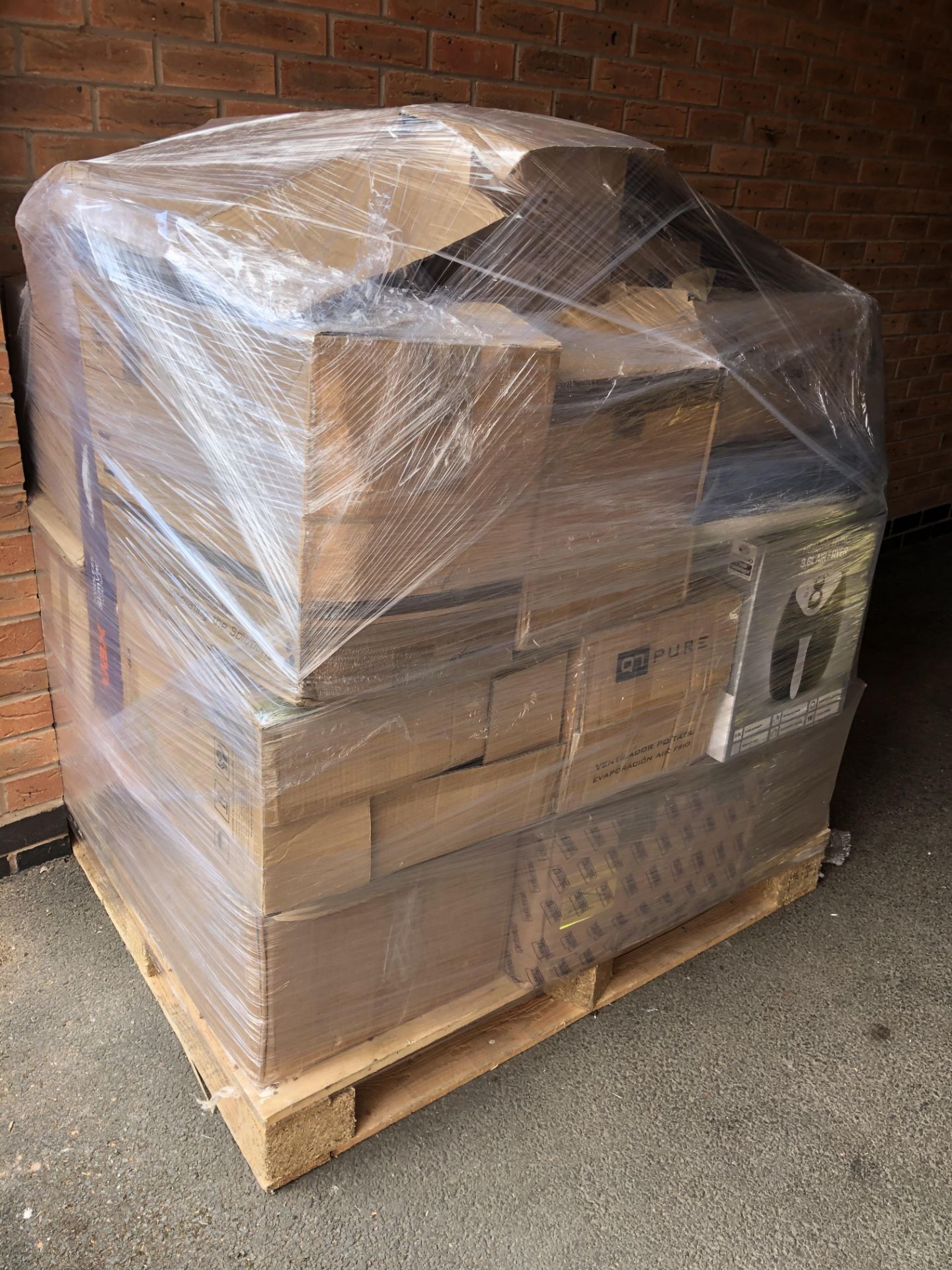 1 Pallet Of Raw Customer Returns Small Electrical's/Domestic Appliances - Image 8 of 8