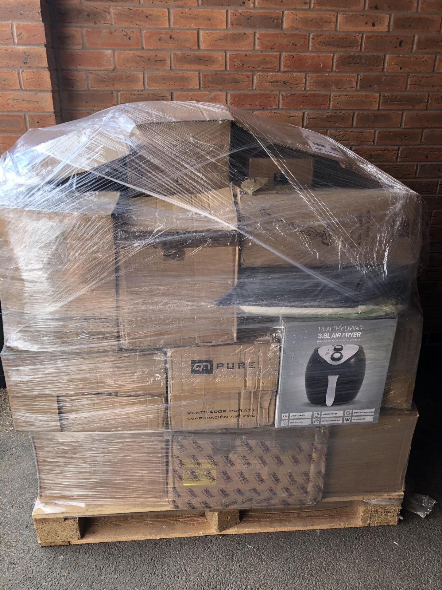 1 Pallet Of Raw Customer Returns Small Electrical's/Domestic Appliances