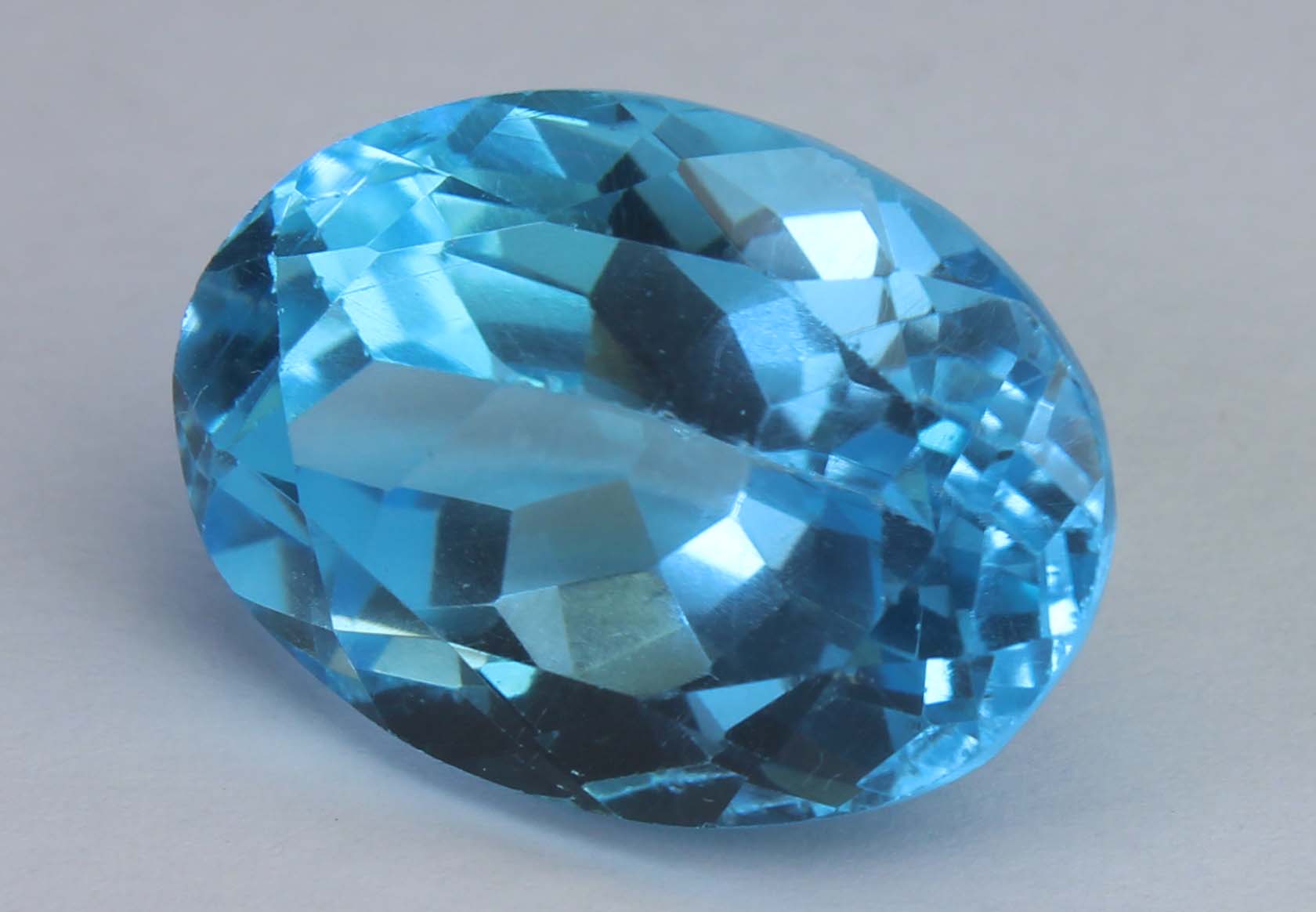 Blue Topaz, 18.30 - Image 2 of 5