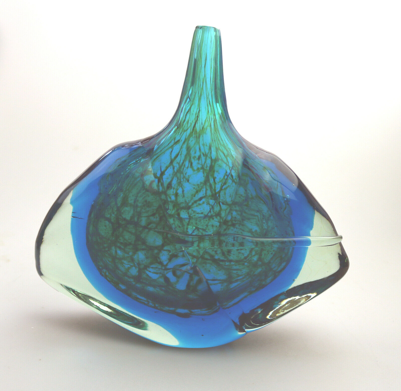 A large Maltese Mdina Art Glass Fish / Axe Head Vase C.1978 - Image 2 of 11