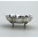 A pretty 925 Sterling Solid Silver Sweetmeat / Bonbon Dish C.1900