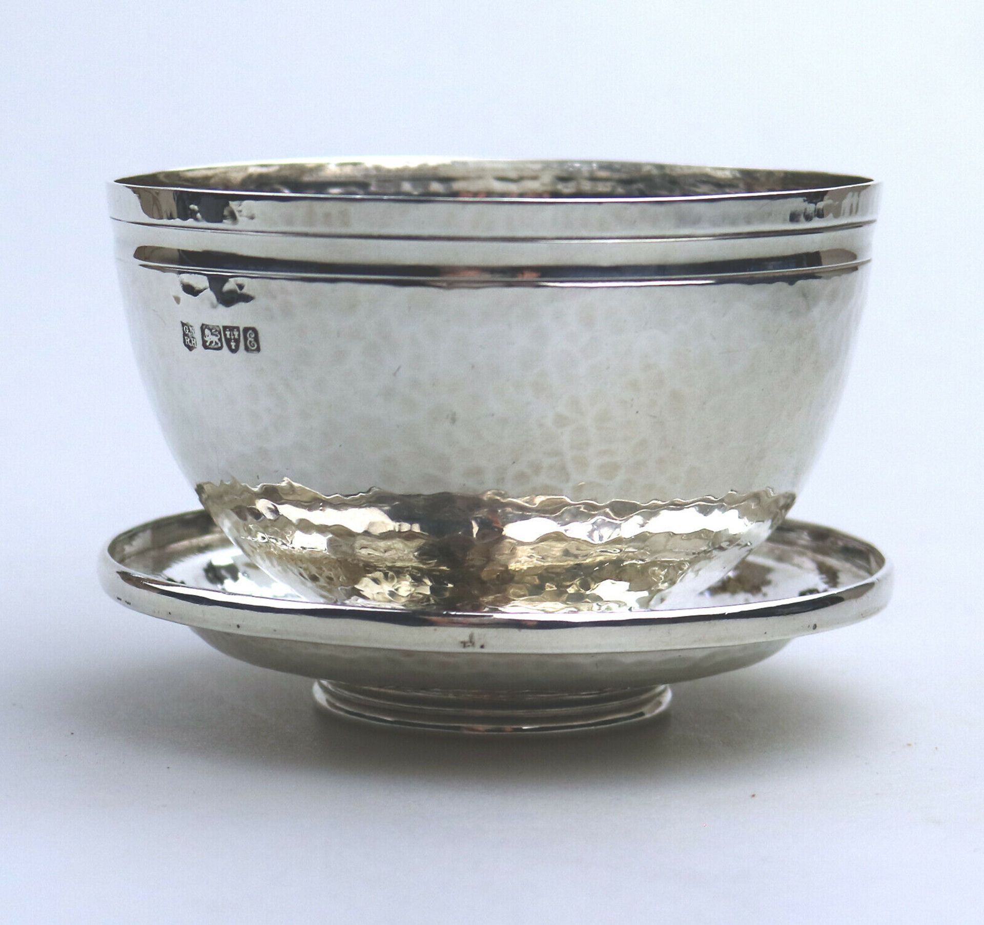 An Arts & Crafts solid silver Bowl on Stand Chester by Nathan & Hayes C.1905 - Image 6 of 9