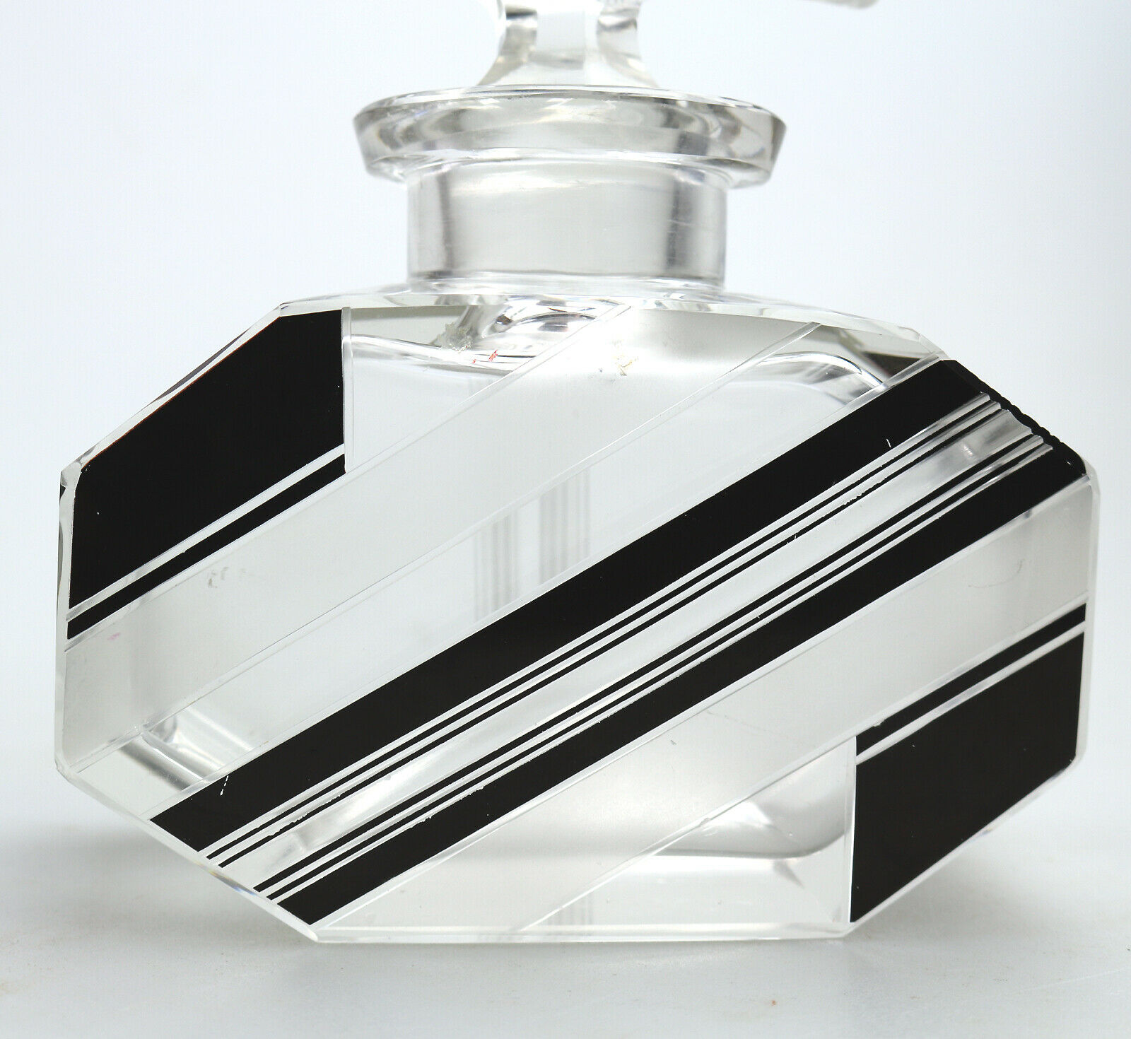 An exceptional Art Deco black enamel and cut Scent Bottle by Karl Palda C.1930 - Image 5 of 8