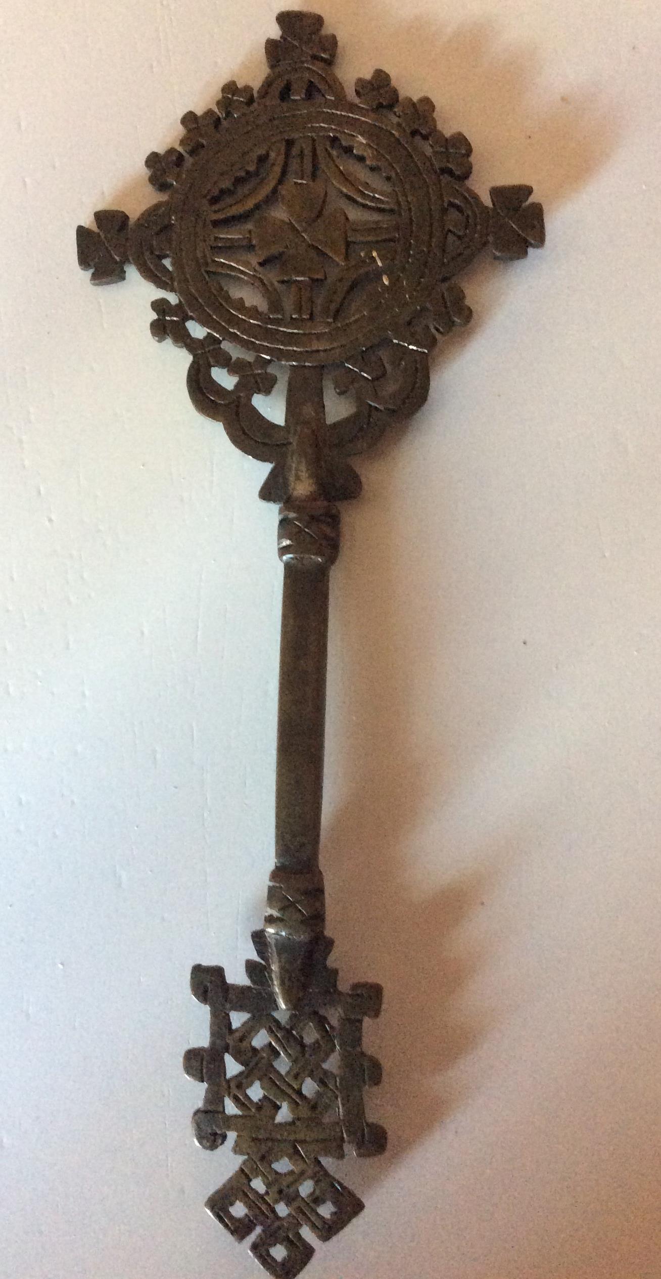 Antique Ethiopian Christian Hand Cross Key - Image 2 of 6