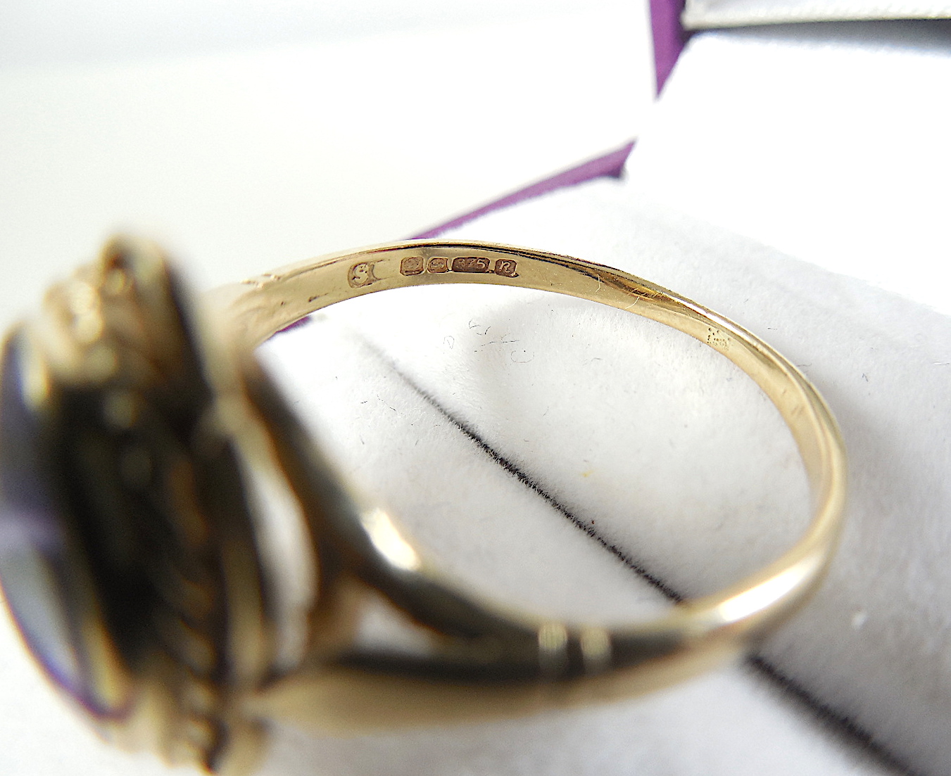 "Blue John" Gold Ring - Image 5 of 9