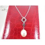 Rose Pearl Pendant And Silver Chain