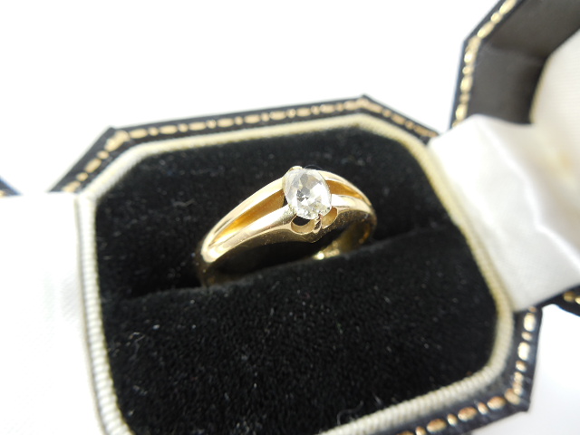 18 K Gold Ring With 0.42 Ct Diamond - Image 2 of 14
