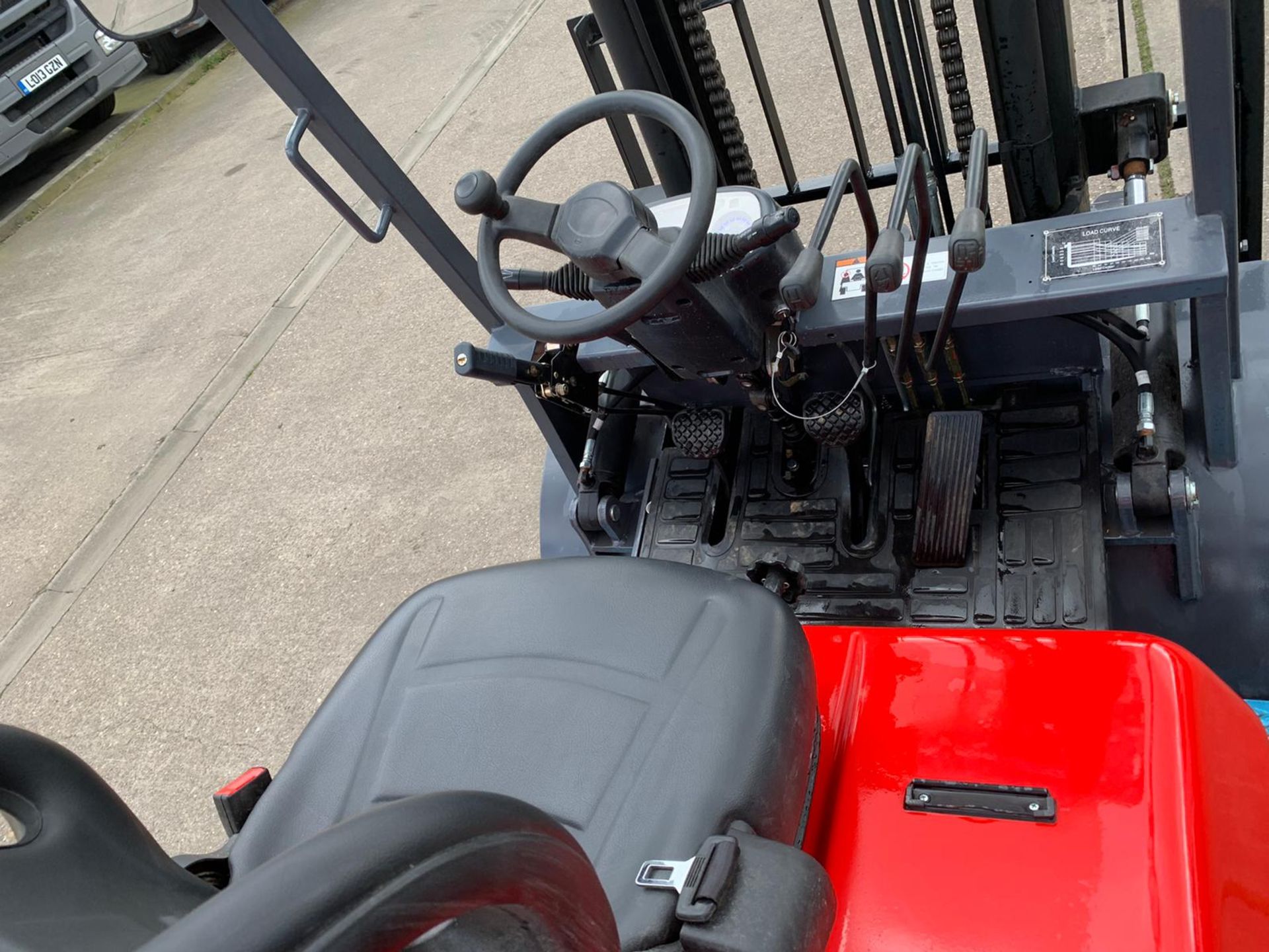 2019 Feeler FD30 Counterbalanced Forklift - Image 6 of 8