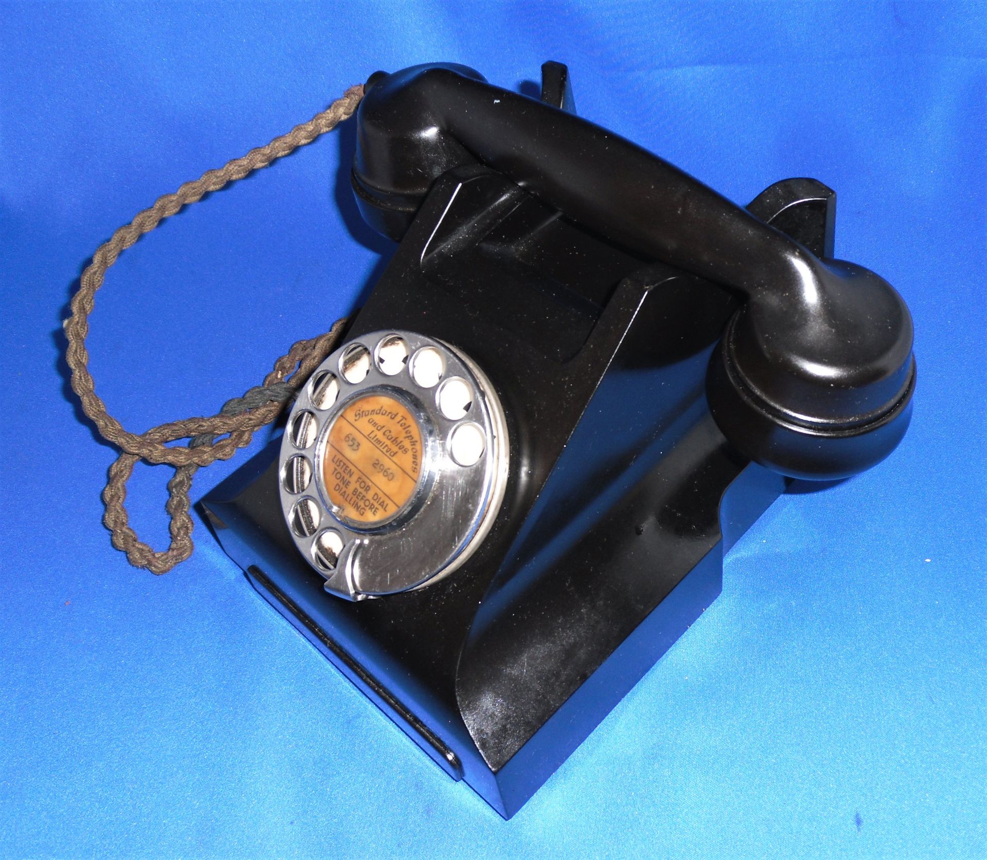 Vintage Bakelite Telephone Standard Telephone and Cables Limited 1958 - Image 2 of 8