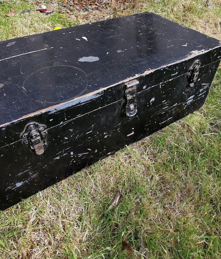 Vintage Military Electrical Spares Box Chest Wooden With a ripped label mentioning resistors and sig - Image 2 of 6