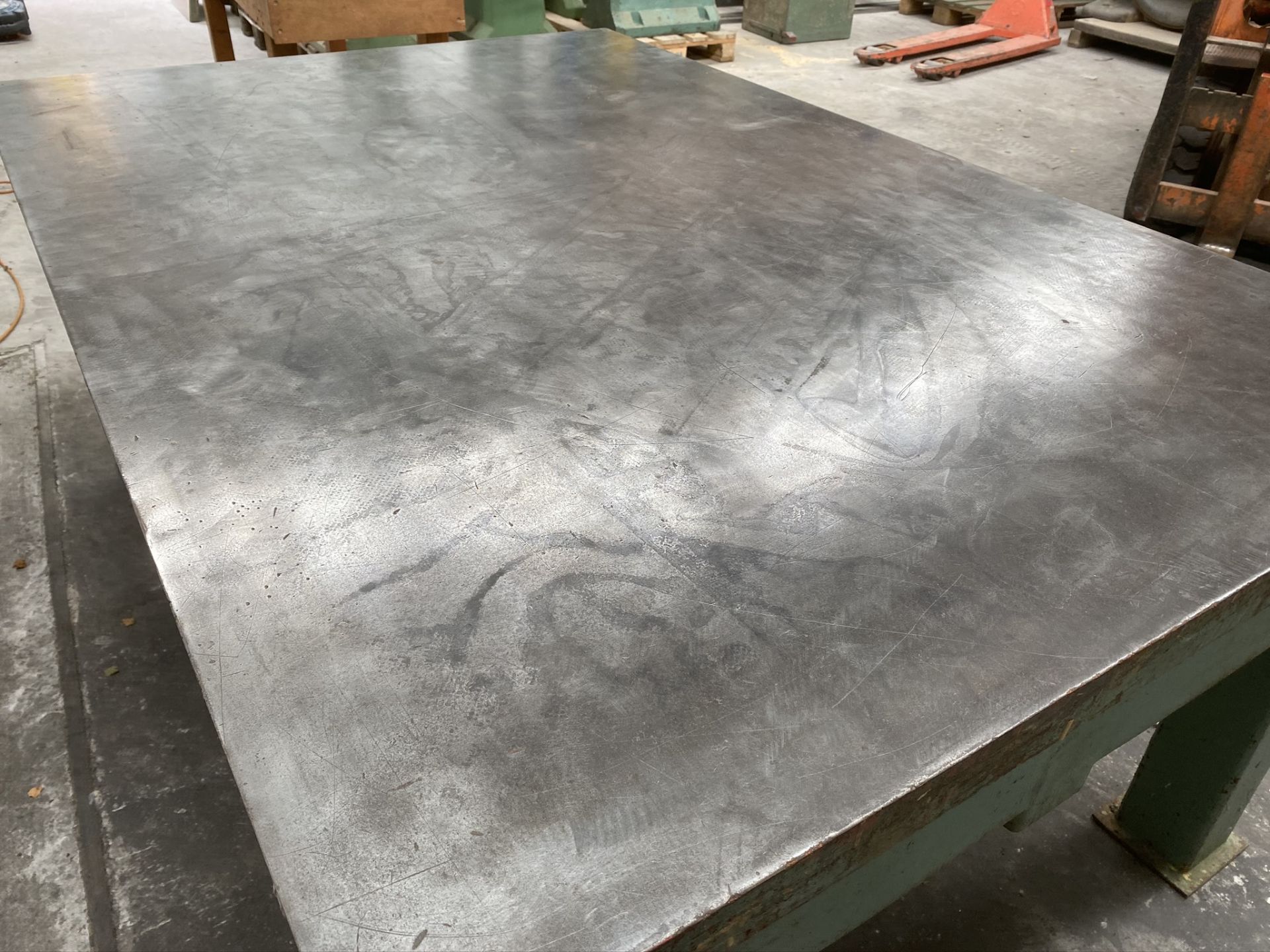 6FT X 4FT Cast iron surface table - Image 6 of 6