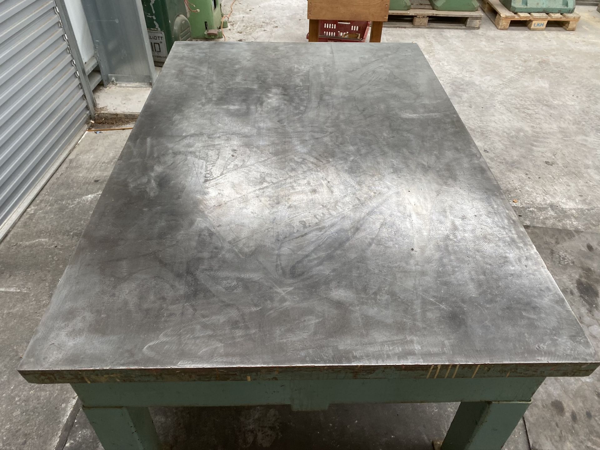 6FT X 4FT Cast iron surface table - Image 5 of 6