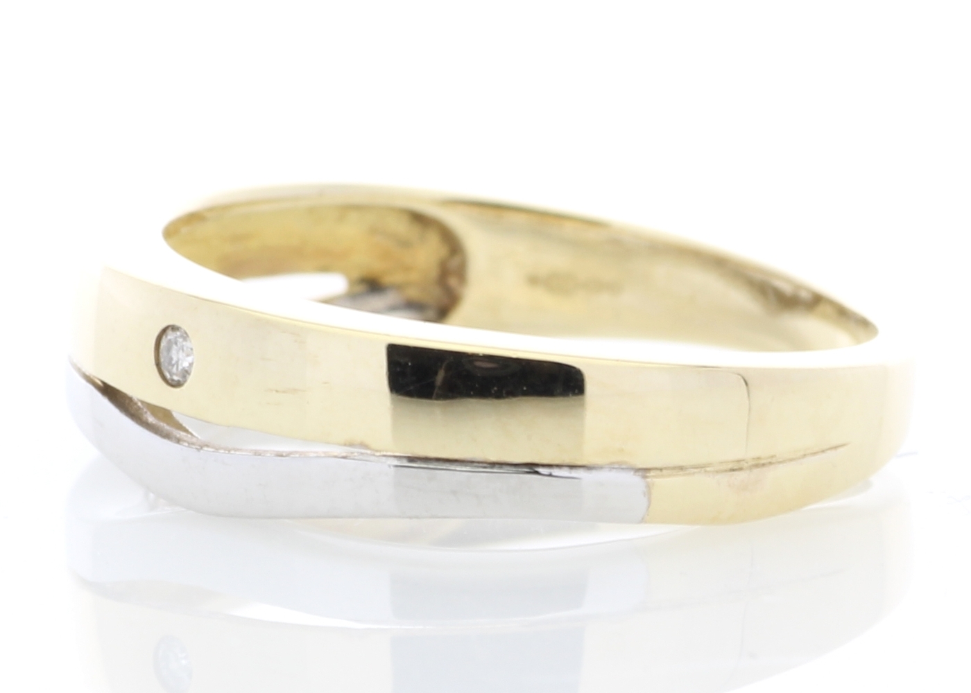 9ct Yellow Gold Single Stone Rub Over Set Diamond Ring - Image 2 of 5