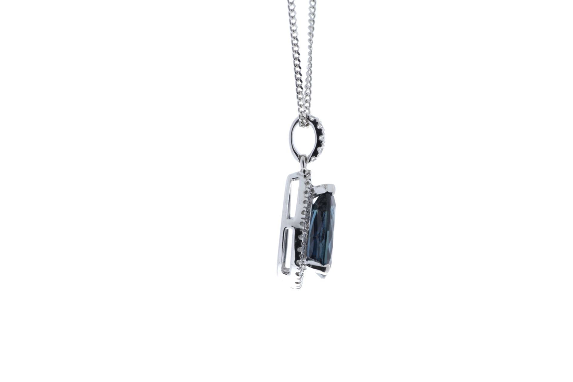 18ct White Gold Diamond And Sapphire Pendant 2.35 Carats - Image 2 of 4