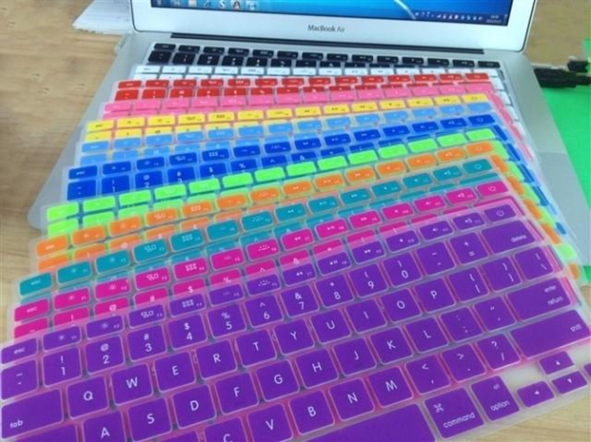 Macbook Silicone Keyboards & Screen Protectors - New - Approximately 250 Units Per Lot