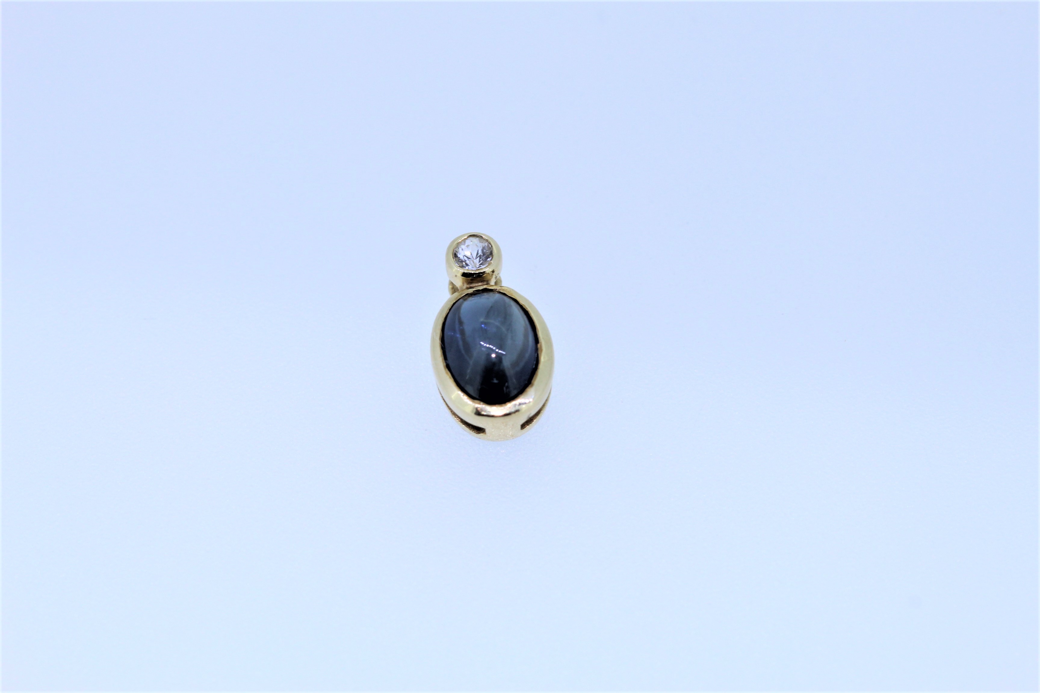 9k Yellow Gold Sapphire And Diamond Set Pendant