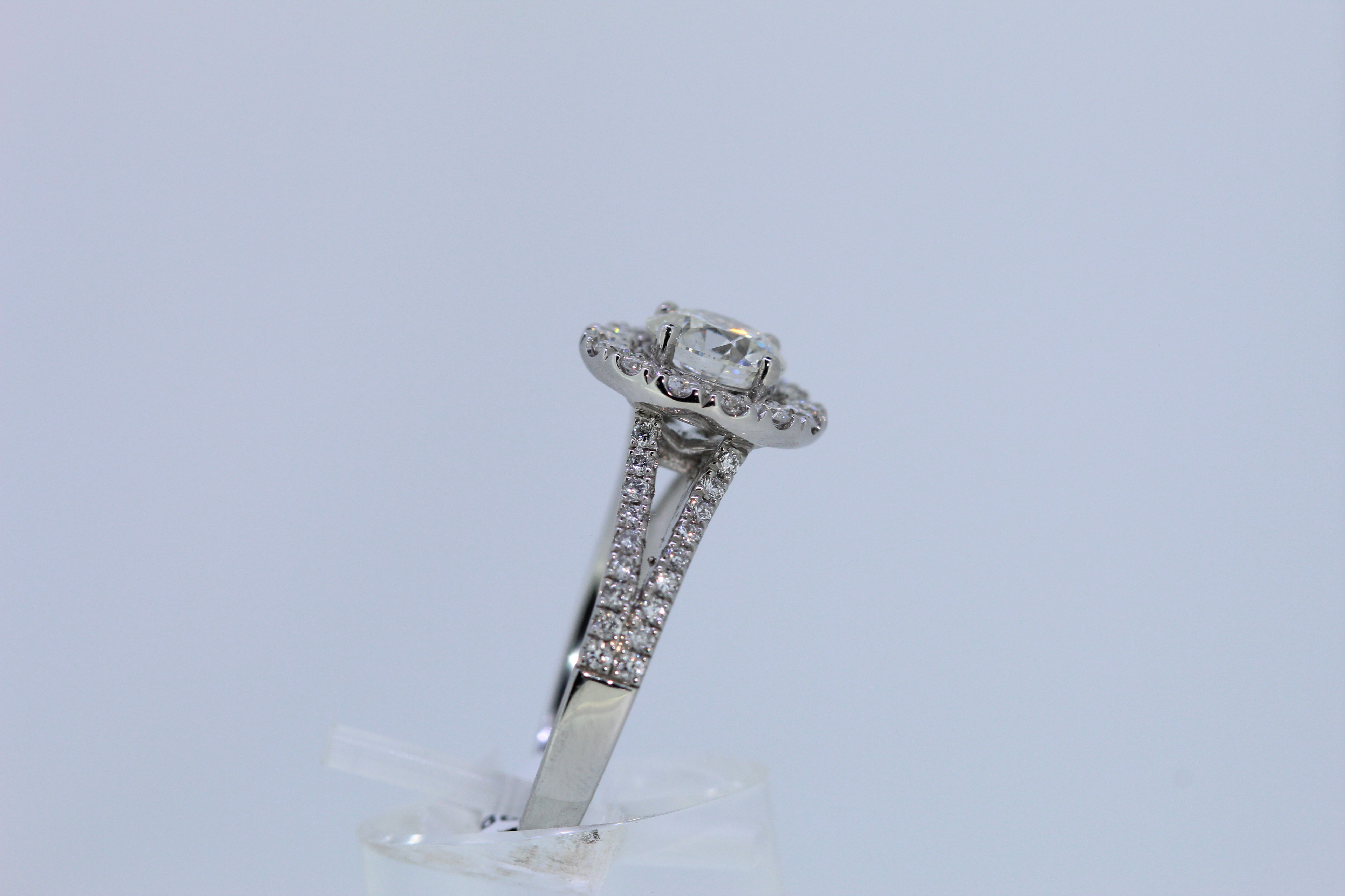 Platinum Hallmarked Diamond Set Ring - Image 6 of 7