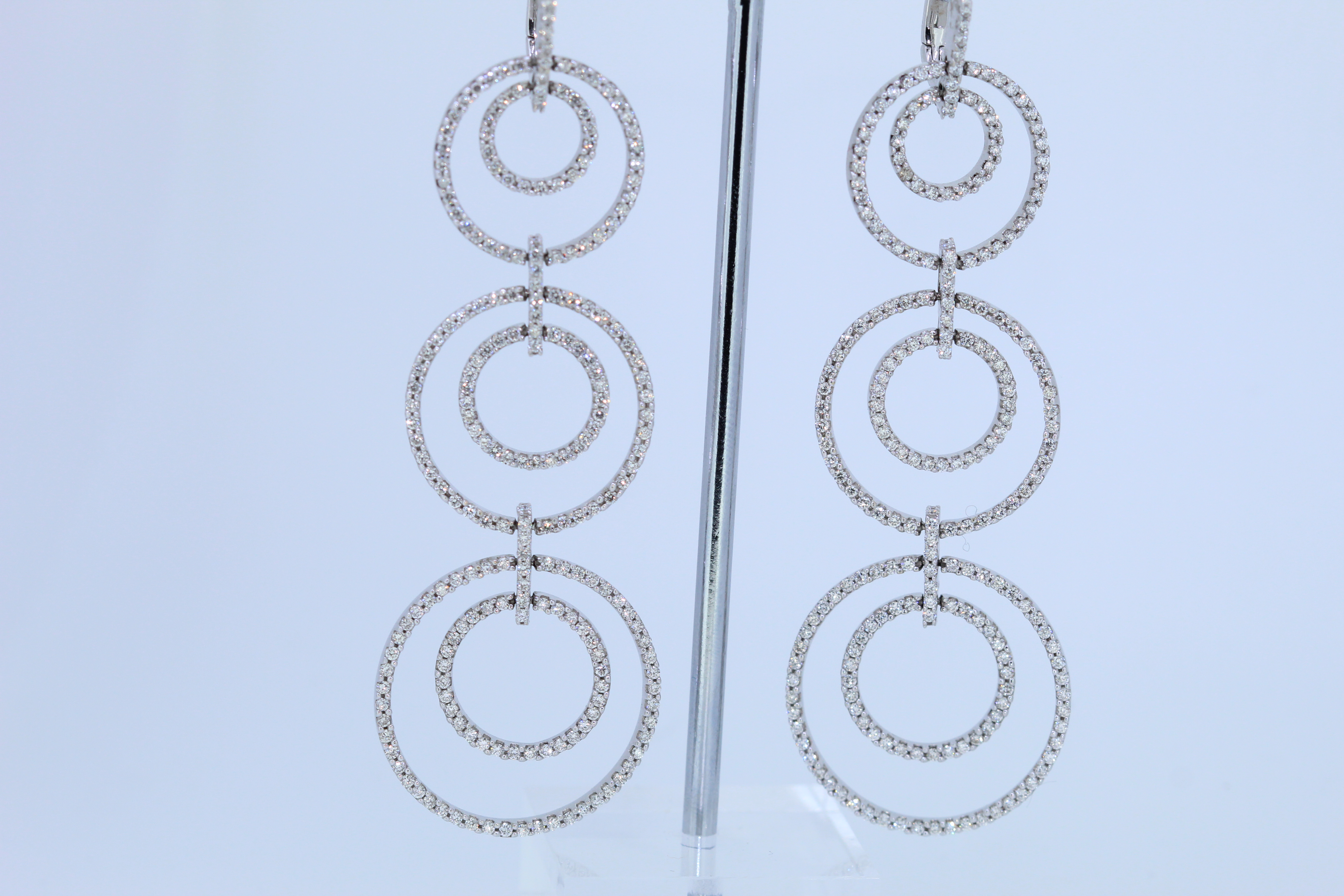 18ct Hallmarked Diamond Set Drop Earrings
