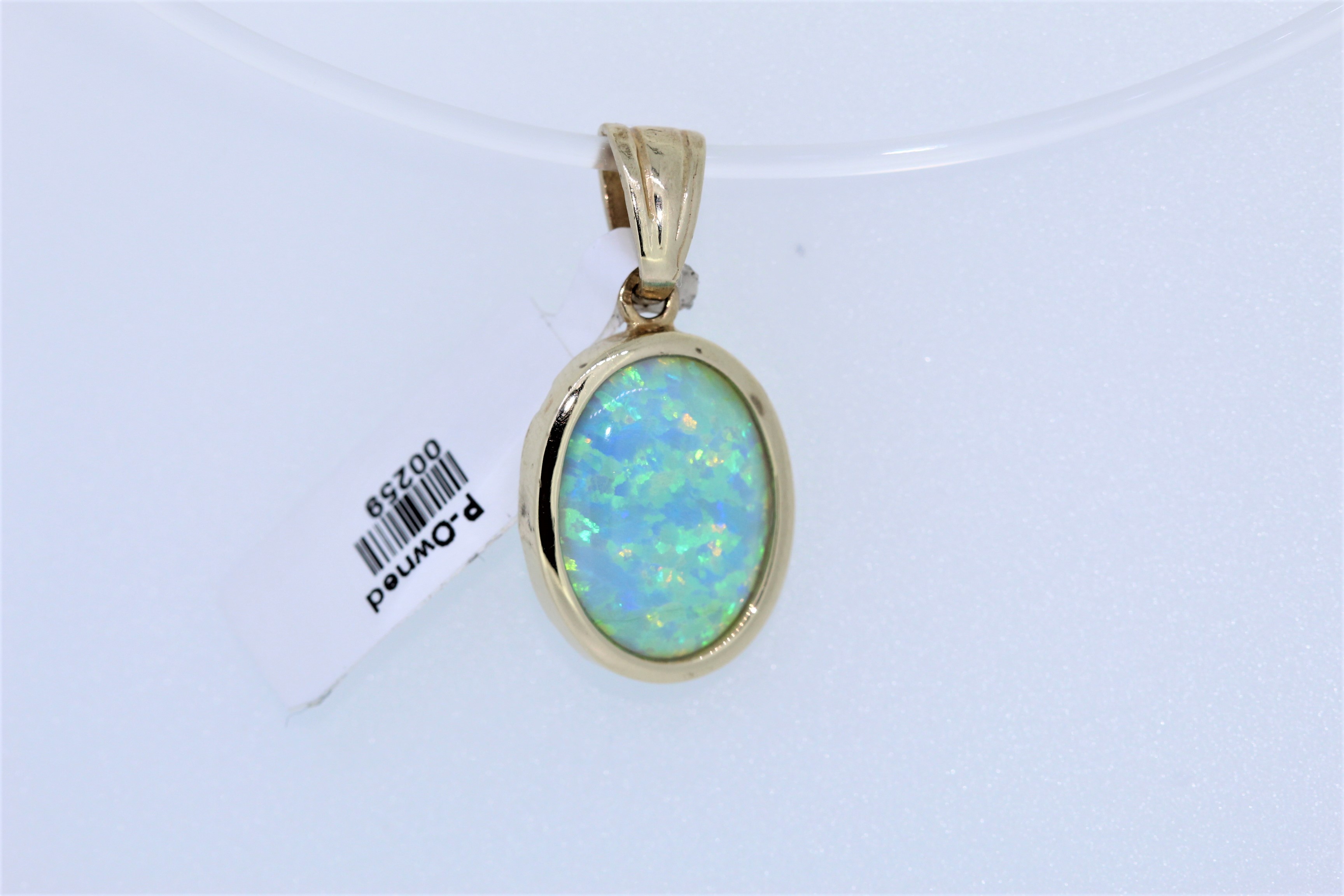 9k Yellow Gold Synthetic Opal Pendant - Image 3 of 3