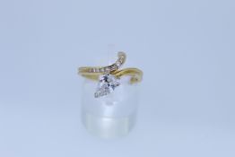 18ct Yellow Gold Pear Cut Diamond Ring