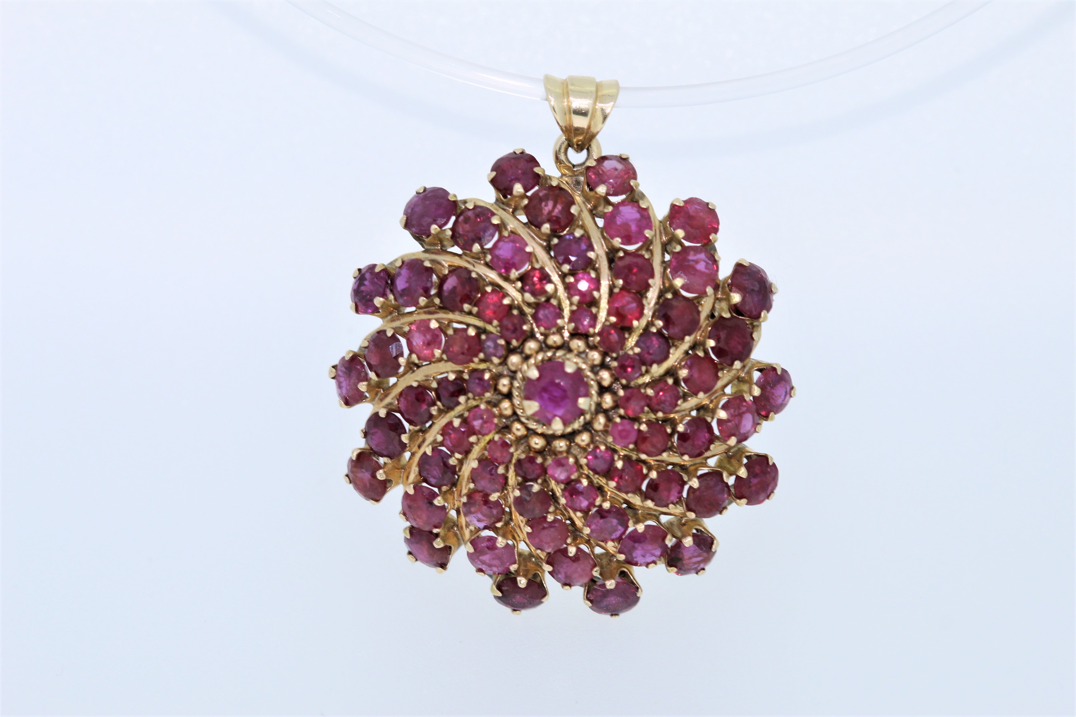 Vintage Gold Ruby Set Pendant / Broach - Image 6 of 6