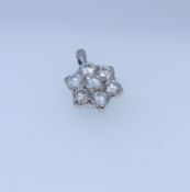 18k White Gold 7 Stone Diamond Cluster Pendant