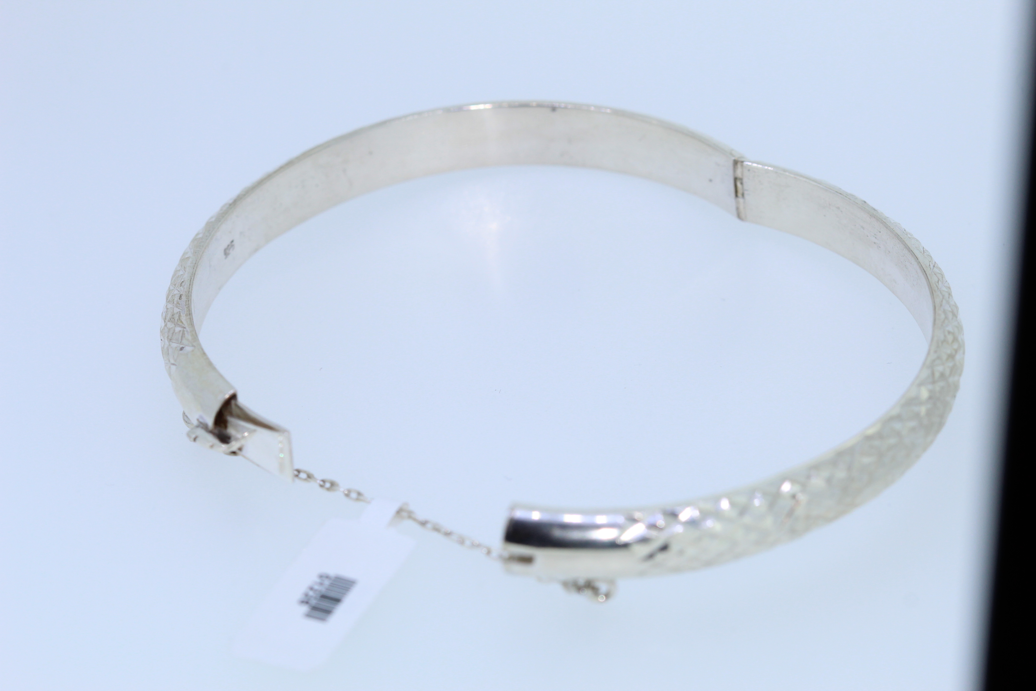 Stamped 925 Silver Etched Bangle - Image 2 of 2