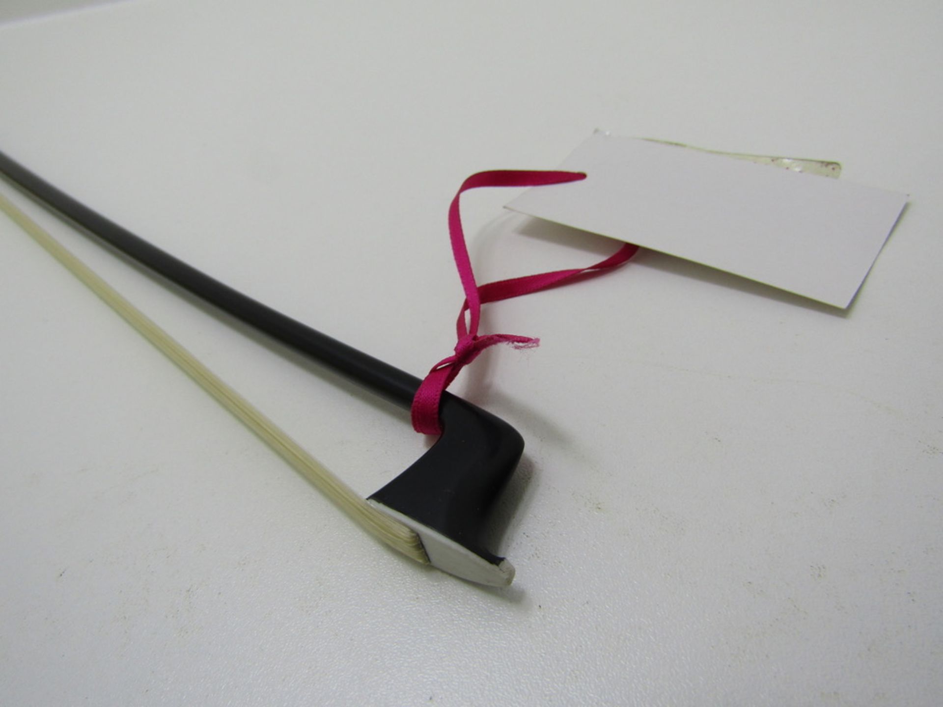 Valentino Carbon Fibre Bow. - Image 4 of 7