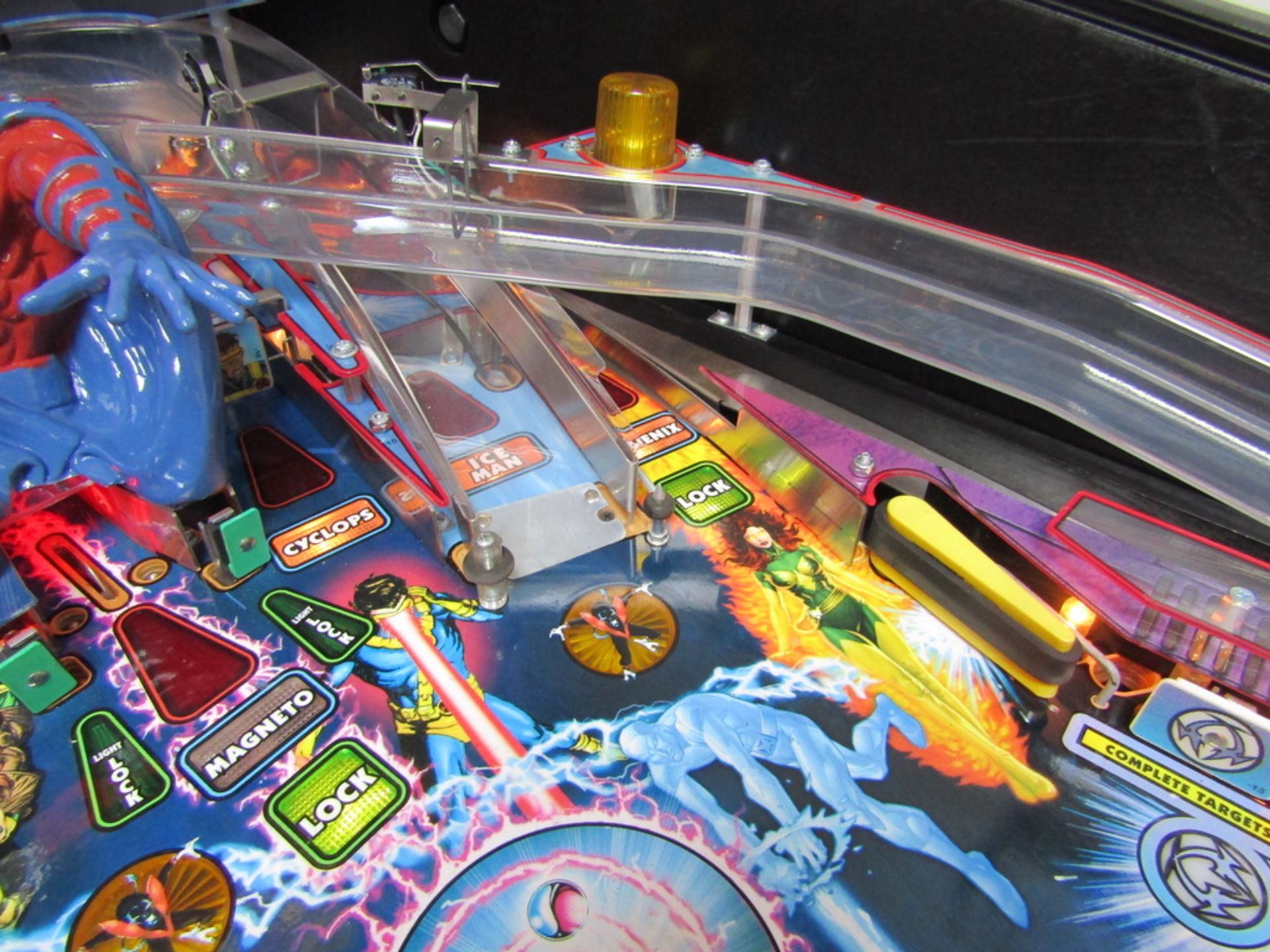 X Men Pro Pinball Machine. - Bild 4 aus 12