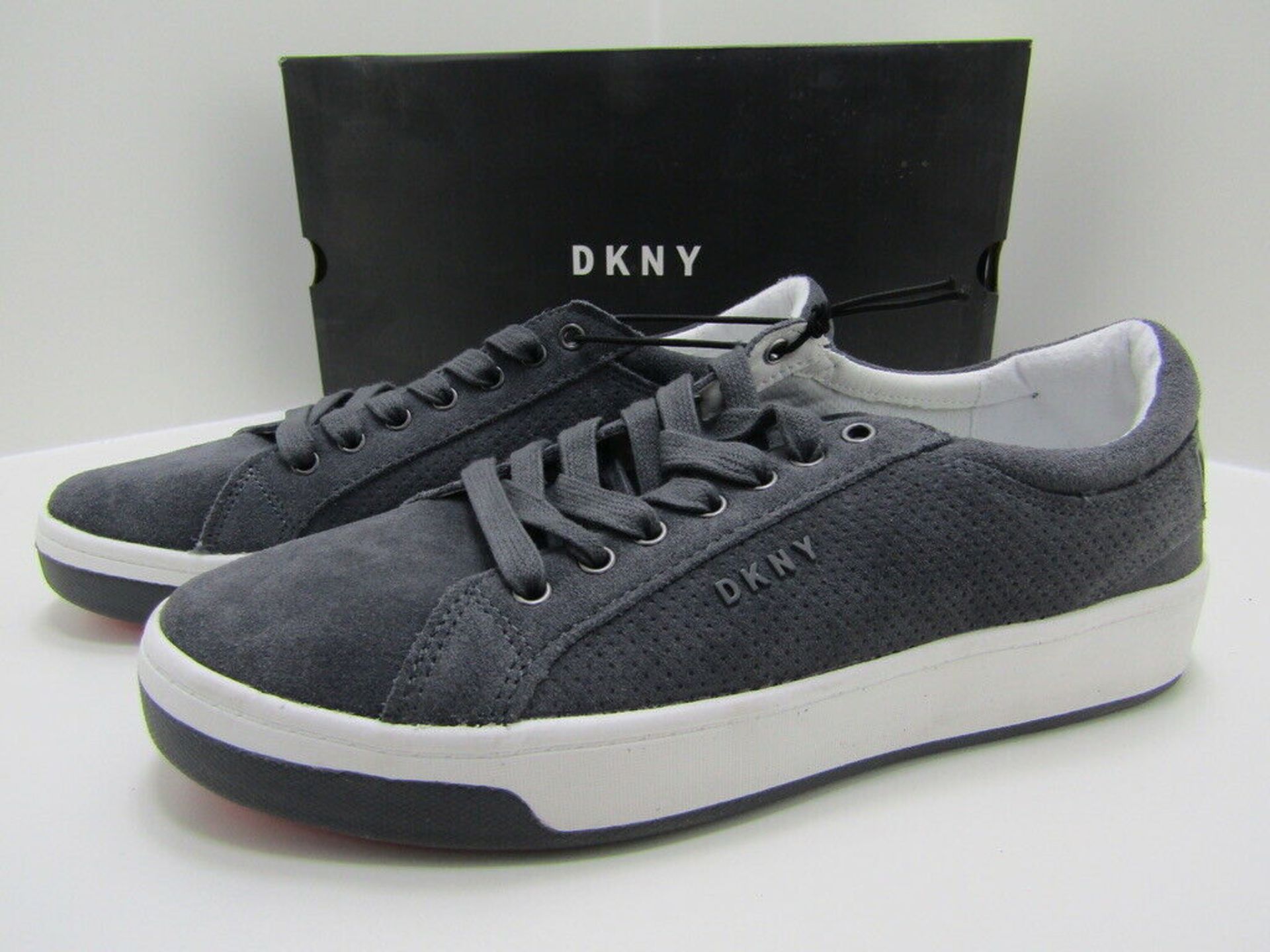 1 Pair DKNY SAMSON DECK SHOES. GREY. UK SIZE 7