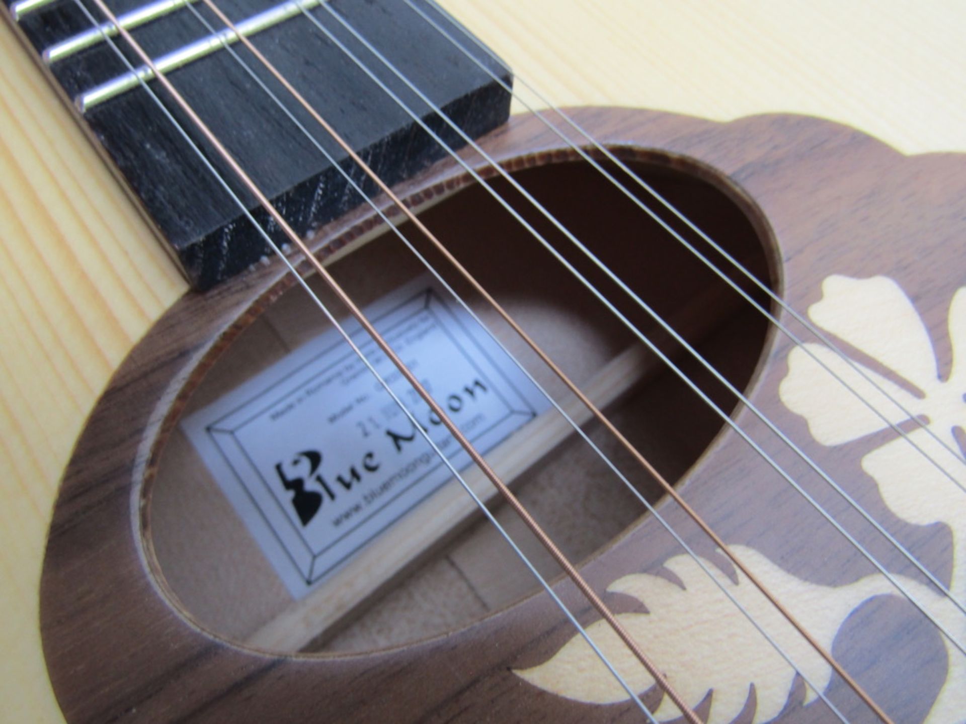 Blue Moon BB-15 Irish Bouzouki. Boxed. - Image 7 of 9