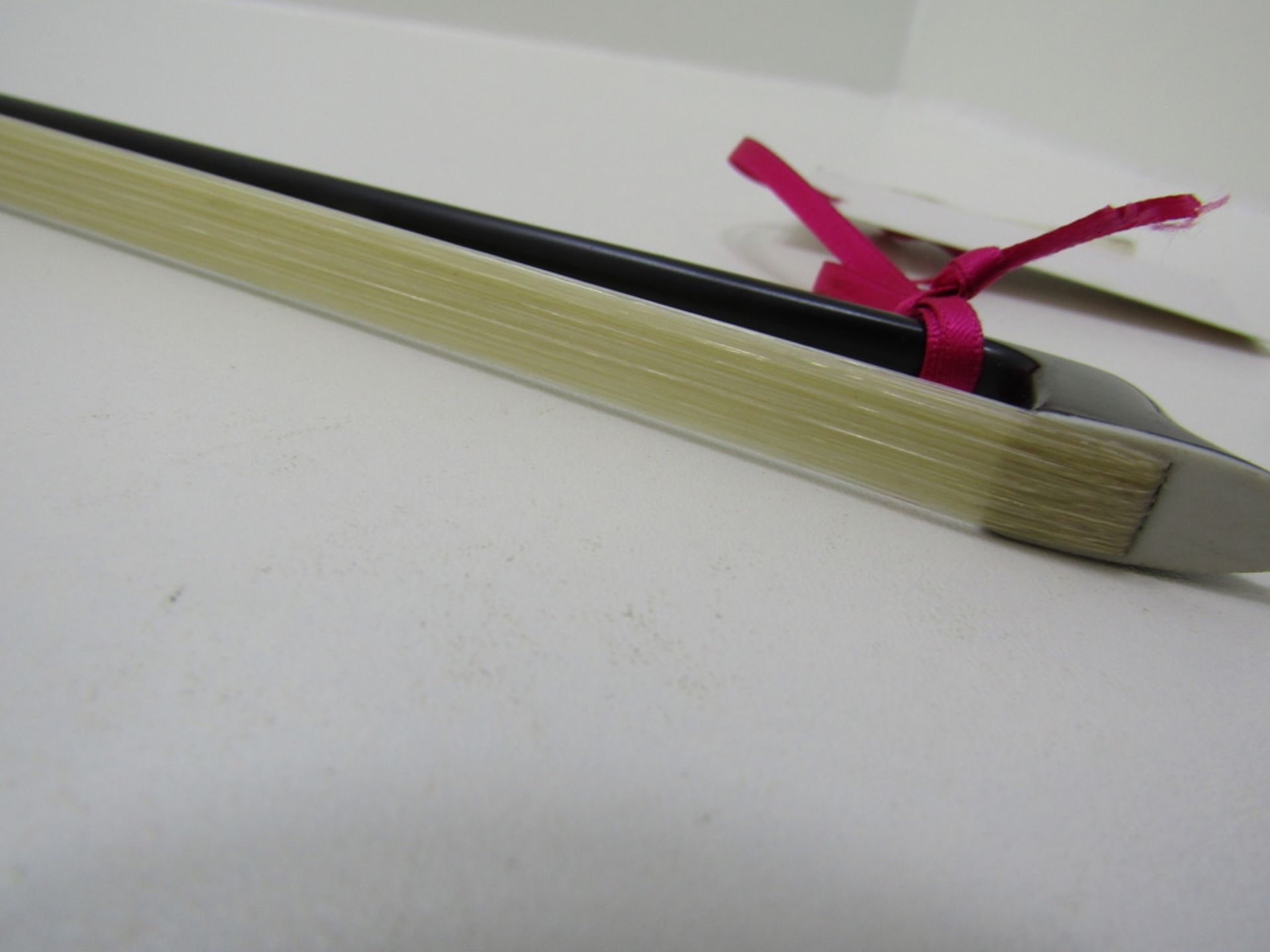 Valentino Carbon Fibre Bow. - Image 6 of 7