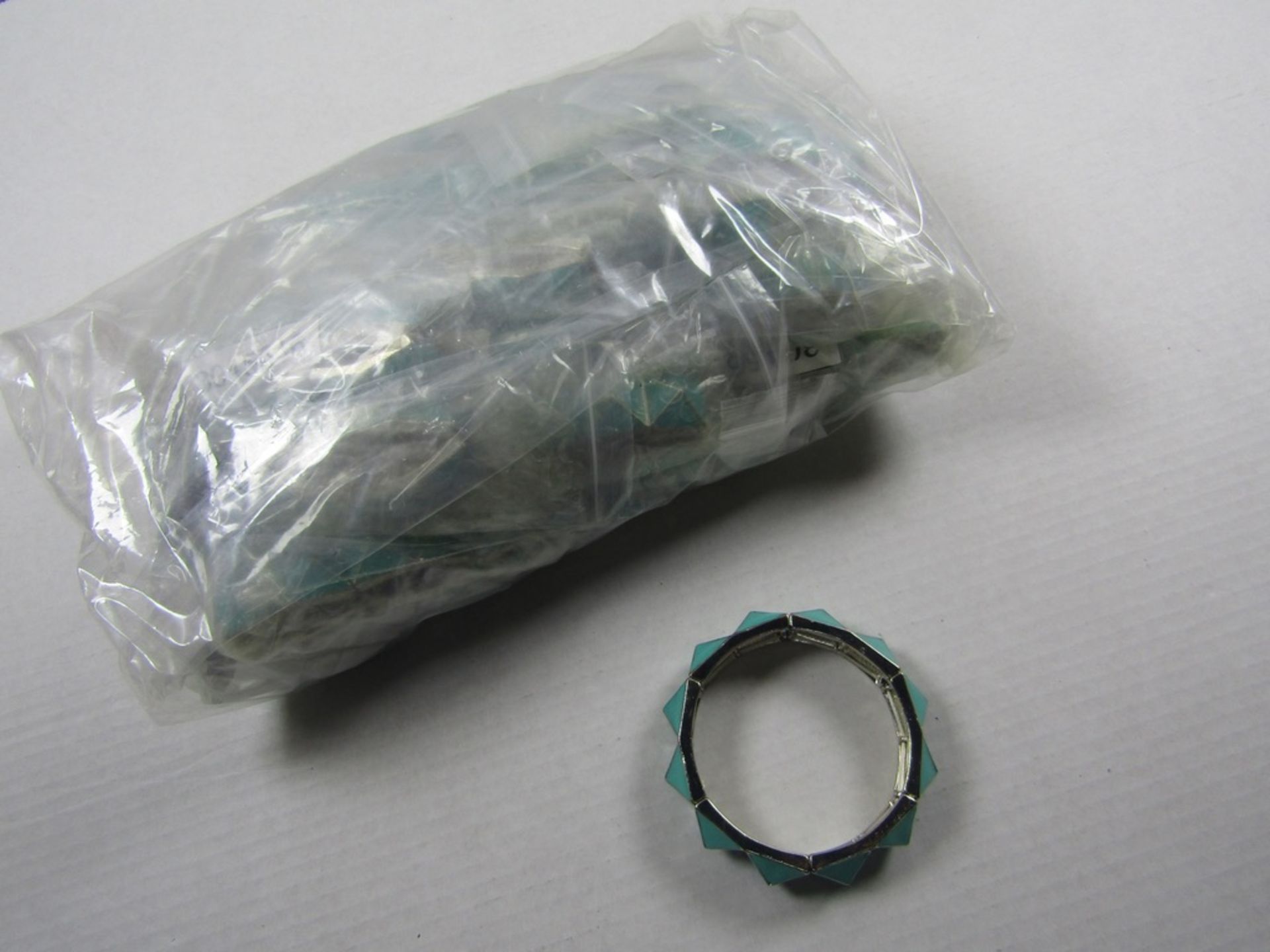 25 x BANGLE TURQUOISE. - Image 2 of 2