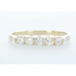 14 kt. Yellow gold - Ring Diamond-0.15CTW