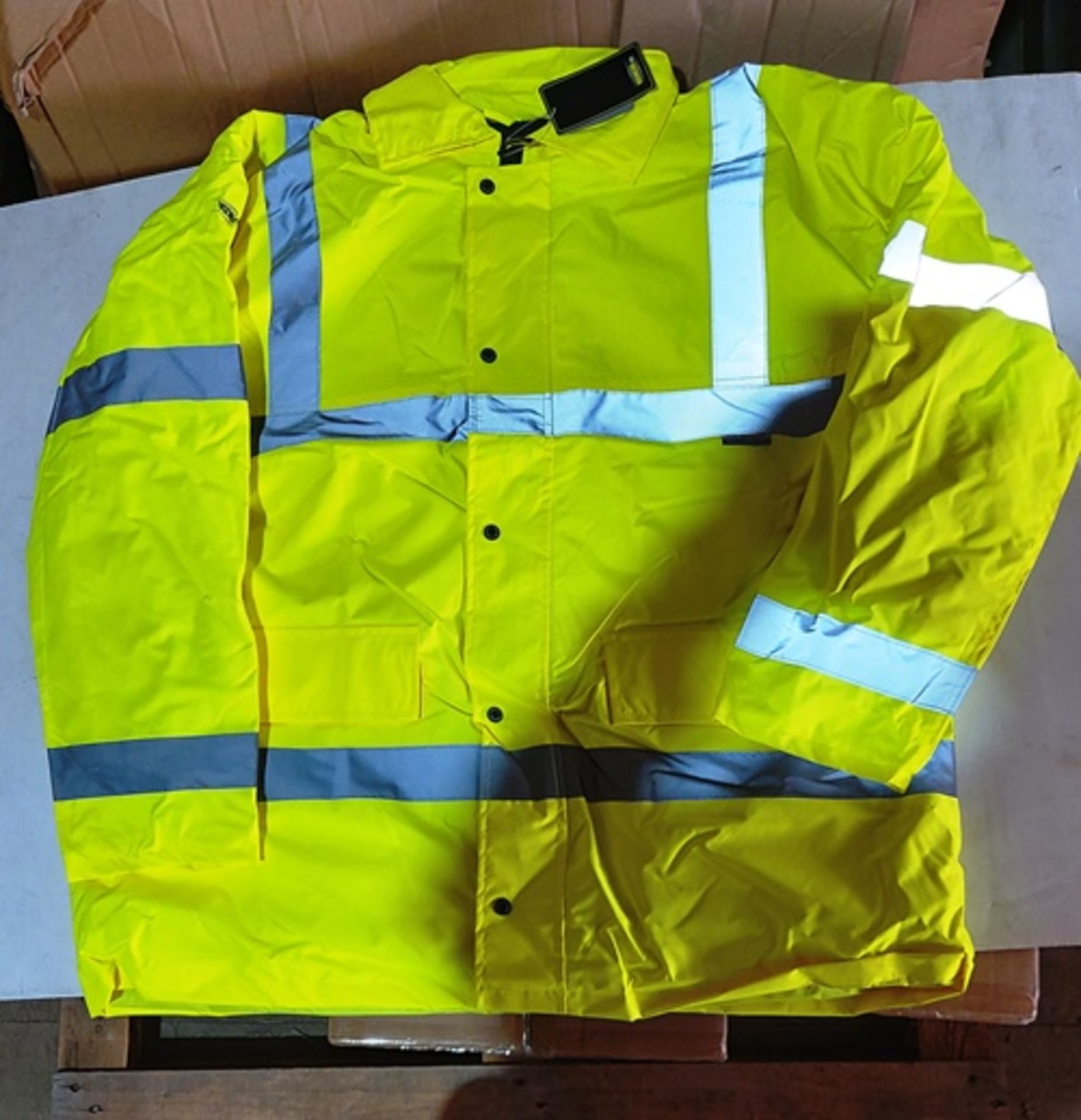 1 x Vizwear Hi Viz yellow Parka jackets in size XXXL (3XL) new in original packaging - Image 2 of 2