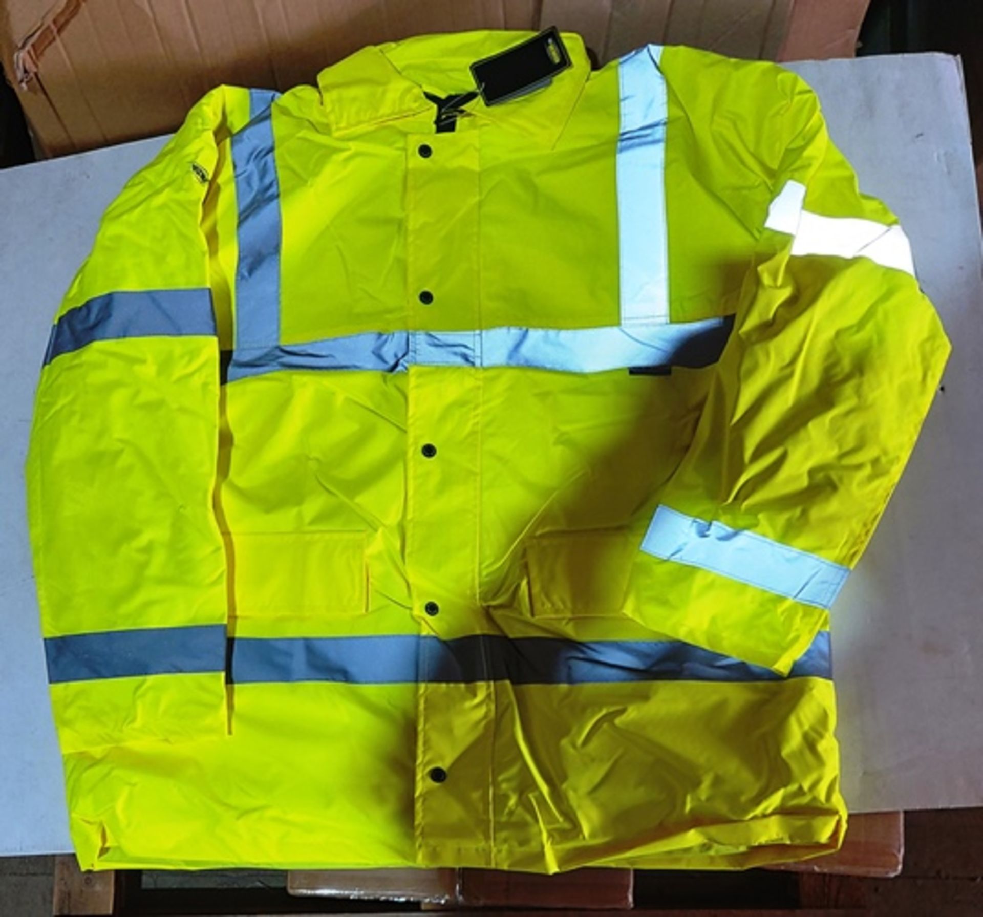 10 x Vizwear Hi Viz yellow Parka jackets in size XXXL (3XL) new in original packaging - Image 2 of 2