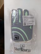 100 X Carbrini Junior Football Gloves Brand New In Packaging Rrp £9.99