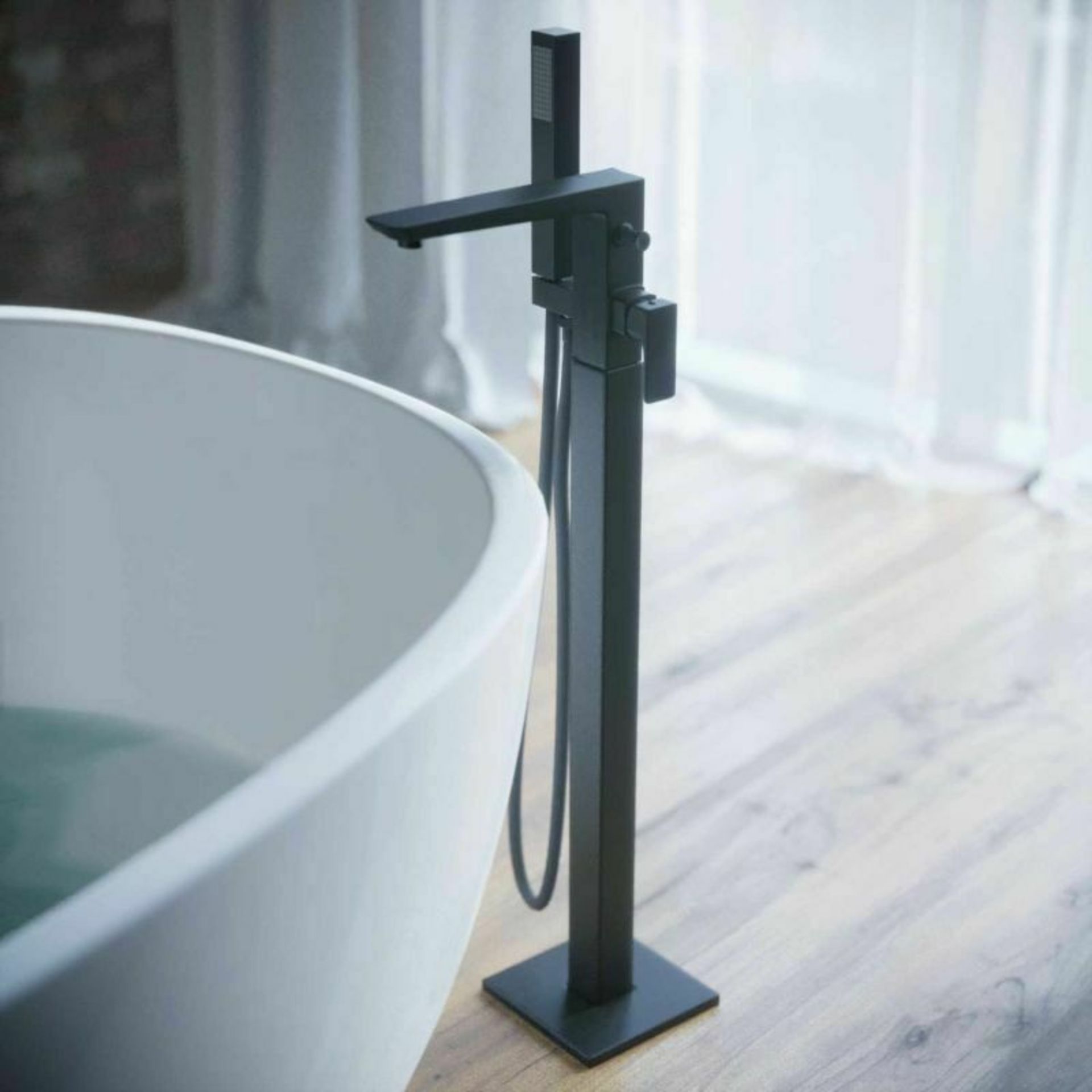 NEW & BOXED Black Canim Freestanding Bath Mixer Tap & Handheld Shower Head. TB3086B. Constru...