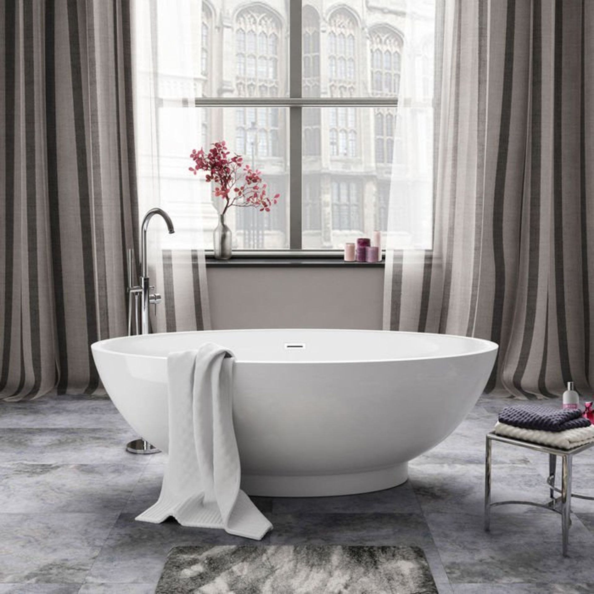 1800mmx820mm Alexandra Freestanding Bath - Large RRP £2,999.99 Visually simplistic to suit any... - Image 2 of 3