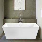 NEW (E7) 1600x800mm Hoxton Freestanding Bath. RRP £2,999.As a result of precise design Hoxton...