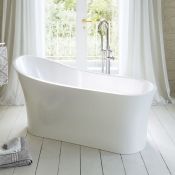 1650x690mm Madison Freestanding Bath. Manufactured from High Quality Acrylic complimented by a ...