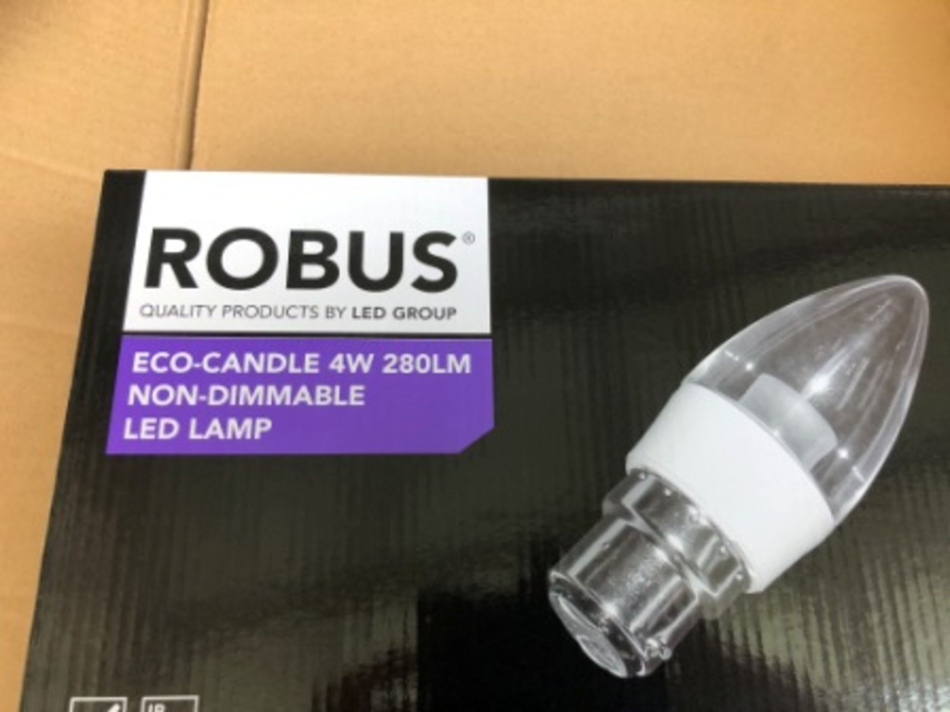 8X 4W LED CANDLE BC ROBUS BRAND 280 LUMENS