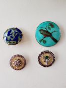 2 Brooches and 2 scarf clips