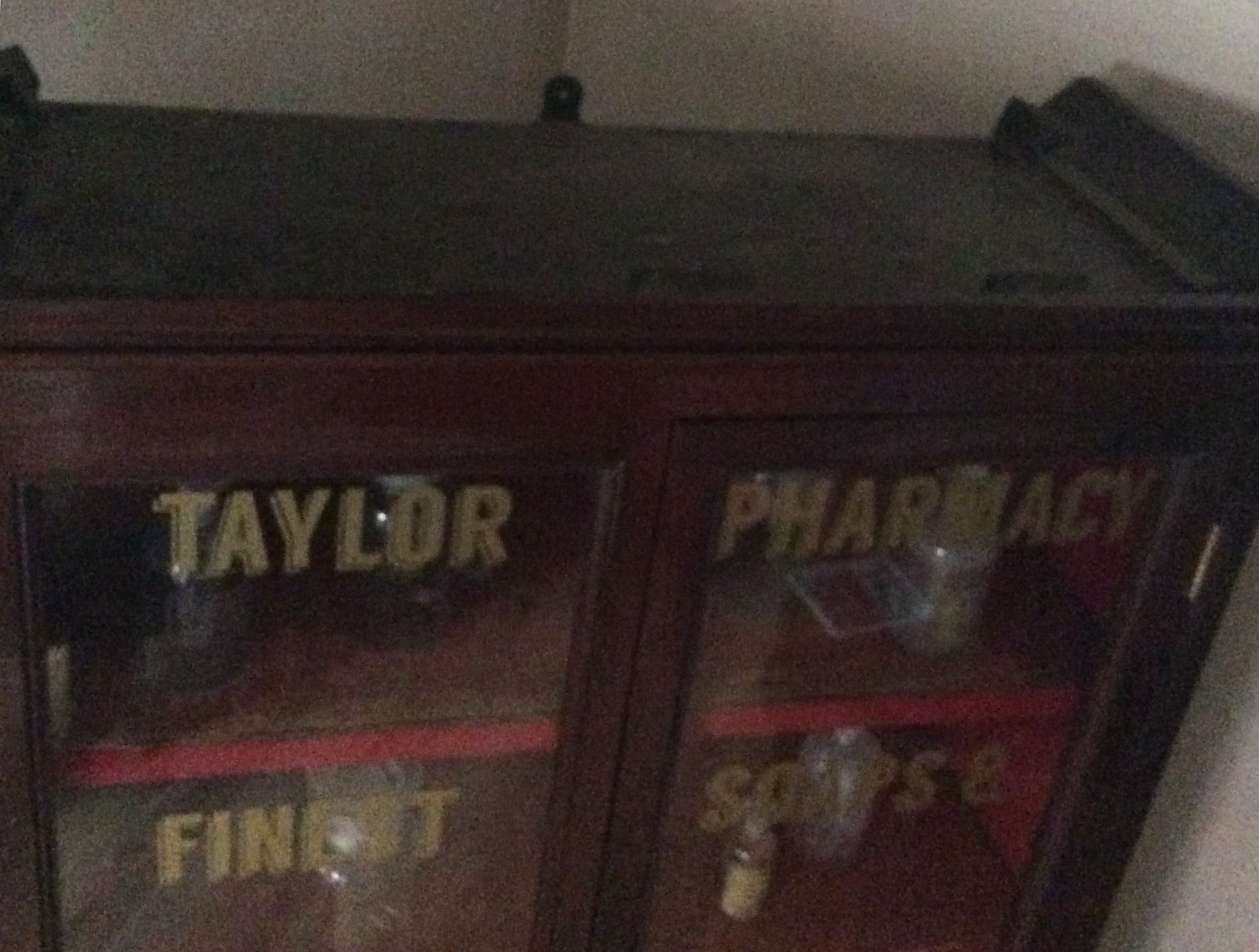 Antique mahogany Taylor Pharmacy floor standing shop display cabinet - Image 2 of 8