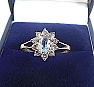 9K Yellow gold ring with Aquamarine