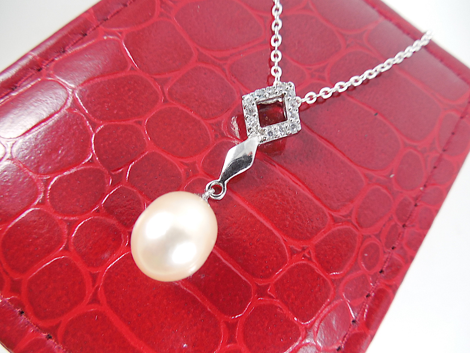 Silver necklace with Pearl pendant - Image 3 of 5