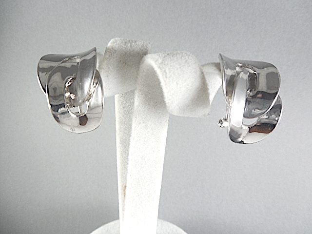 Silver earrings - Image 4 of 5